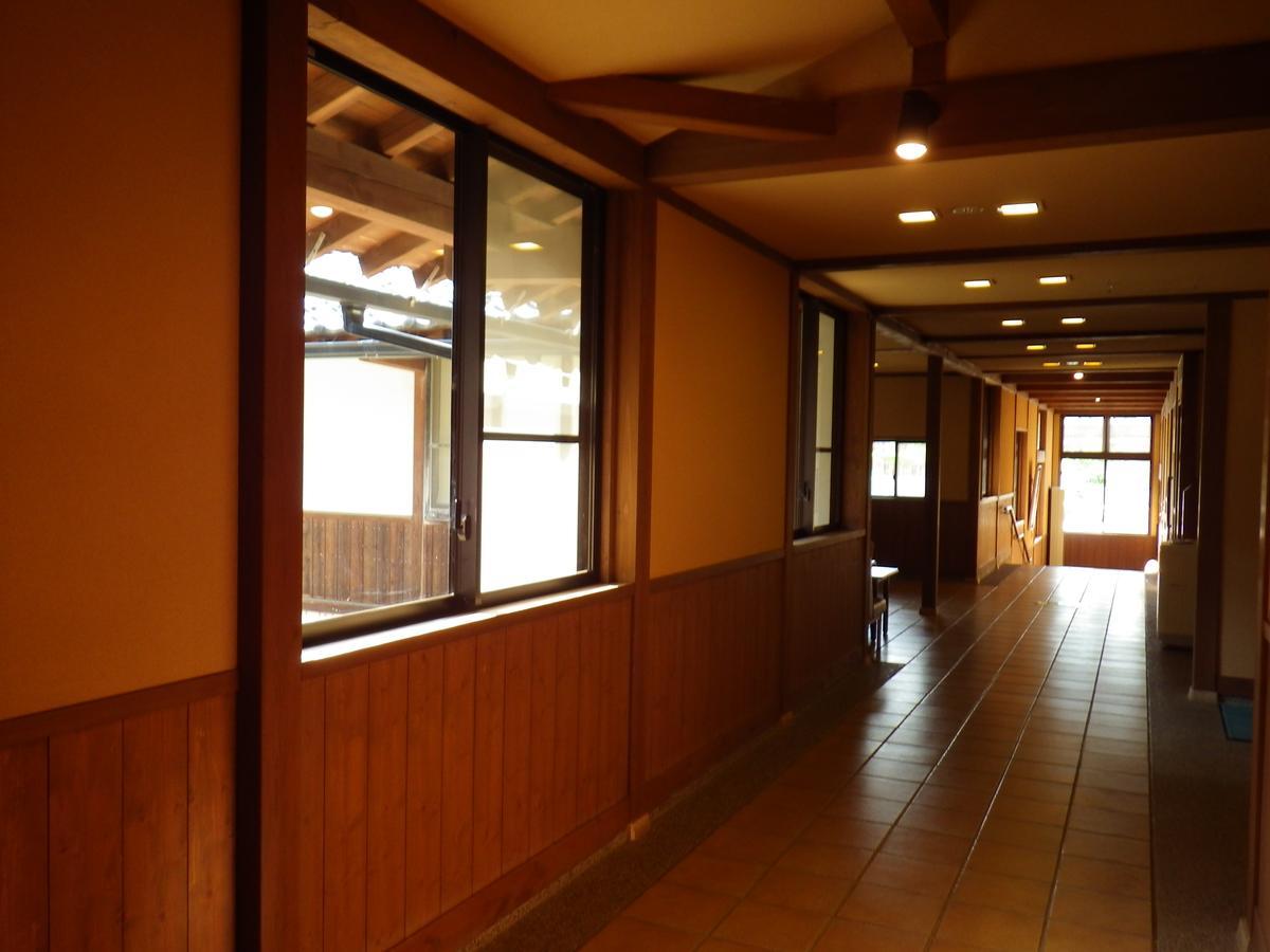 Tsubata Kurikarajyuku酒店 外观 照片